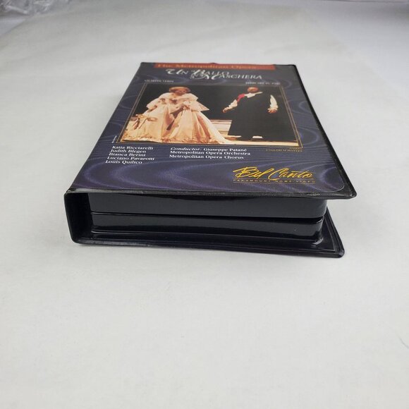 Un Ballo In Maschera: The Metropolitan Opera VHS 1989 - Picture 3 of 6